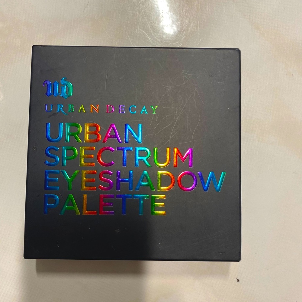 Urban Decay Spectrum Eyeshadow Palette
